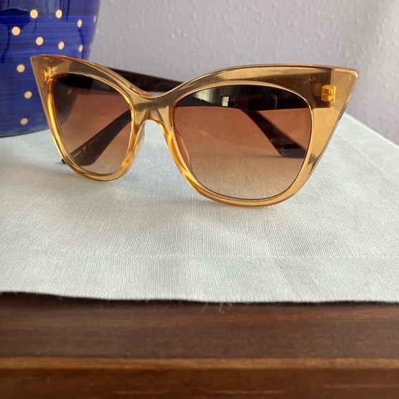 Quay sunglasses - Picture 3 of 5